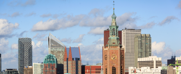 Banner Grote Kerk Den Haag