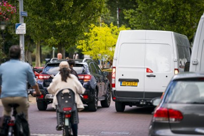 verkeersdrukte-stad-1536x1024-1-1024x683-1-2.jpeg