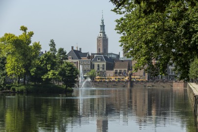 Grote Kerk en Hofvijver.jpg